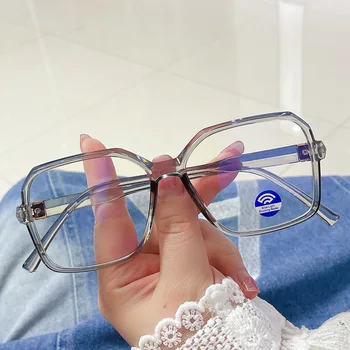 2022 Yeni Moda Marka Anti-mavi ışık Kare Gözlük Kadınlar için Vintage Şeffaf Bilgisayar Gözlük Miyopi Gözlük Çerçevesi