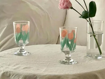 Portsble şarap bardağı Güney Kore Niş Ins Retro Küçük Papatya Lale Su Bardağı Kadeh Suyu Romantik Cam meyve suyu fincanı