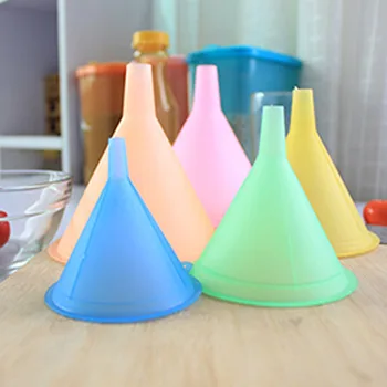 Renkli Plastik Huni Küçük Orta Büyük Çeşitli Sıvı Yağ mutfak seti Hediye Damla Nakliye