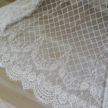 Kapalı Beyaz chantilly dantel kirpik kenarlı kumaş Ekose Kafes Kumaş düğün elbisesi Kumaş 3 metre / paket