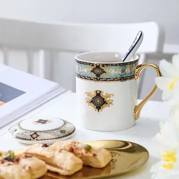 Kraliyet Avrupa Kupa lüks altın kol kaşık kapaklı Zarif hediye ofis Öğleden Sonra çay kahve seramik fincan